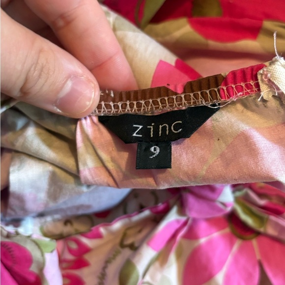 Vintage Floral Pink and Brown Mini Dress - Picture 7 of 10